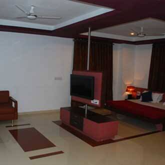 Pinewood hotel, Ahmedabad 3